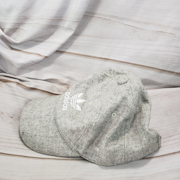 Adidas Relaxed Wool Blend Strapback Hat Gray White Embroidered - Picture 2 of 12